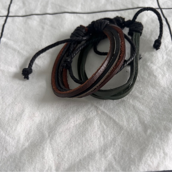 Bracelets - Picture 2 of 2